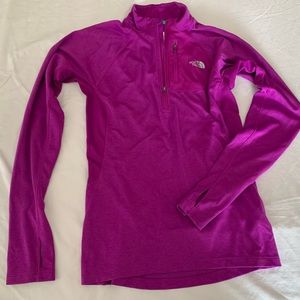 The North Face North Face 1/4 zip fitted long sleeve running shirt. Size Medium.